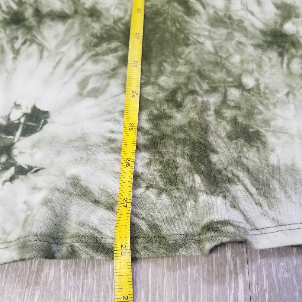 Tie dye Vneck tshirt - Picture 3 of 7